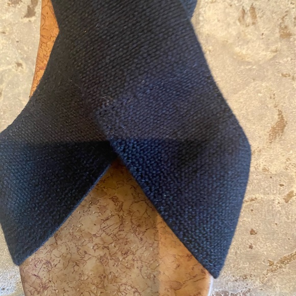 Size 9 Abound black wedge sandals - Picture 8 of 13